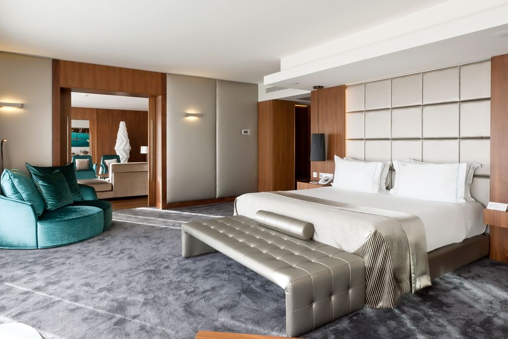 โรงแรมอีปิก ซานา ลิสบัว ลิสบอน ภายนอก รูปภาพ A bedroom at the hotel